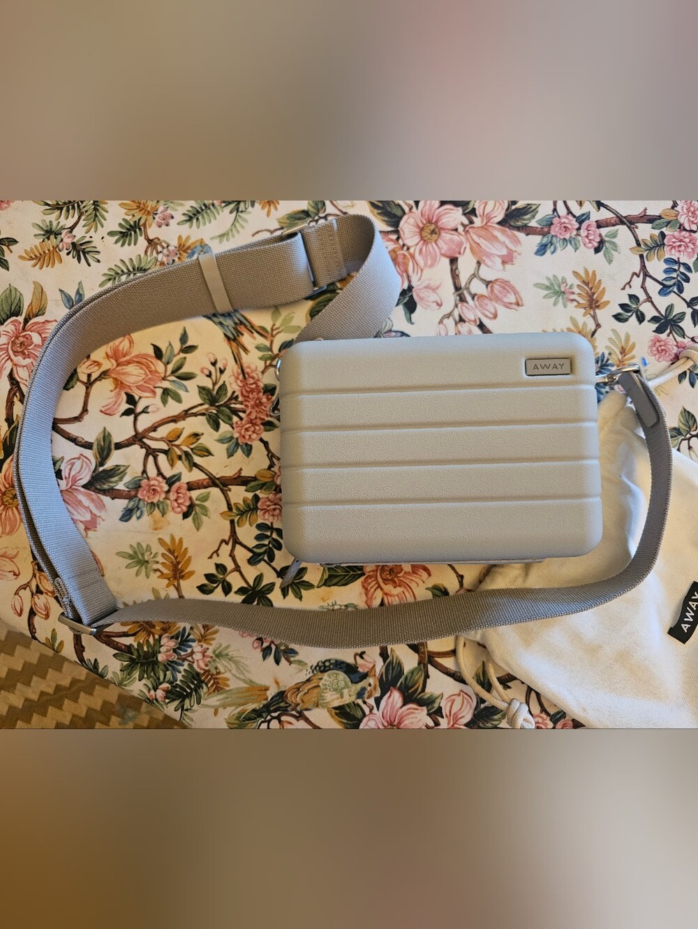Away Crossbody Bag - Compact Ribbed Design